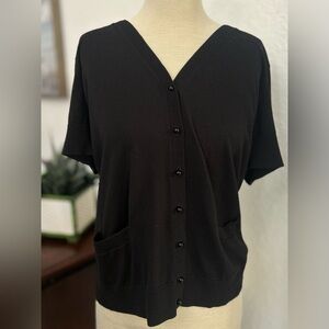 Talbots Cashmere Black Short Sleeve Button-Up V-Neck Line Blouse Women’s Size M